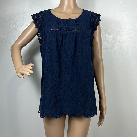 Knox Rose Navy Blue Sleeveless Eyelet Top - Picture 1 of 8
